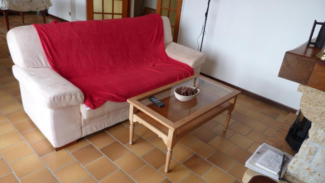 Maison De Vacances Pour 6 Personnes Avec Piscine Lainsecq Kültér fotó